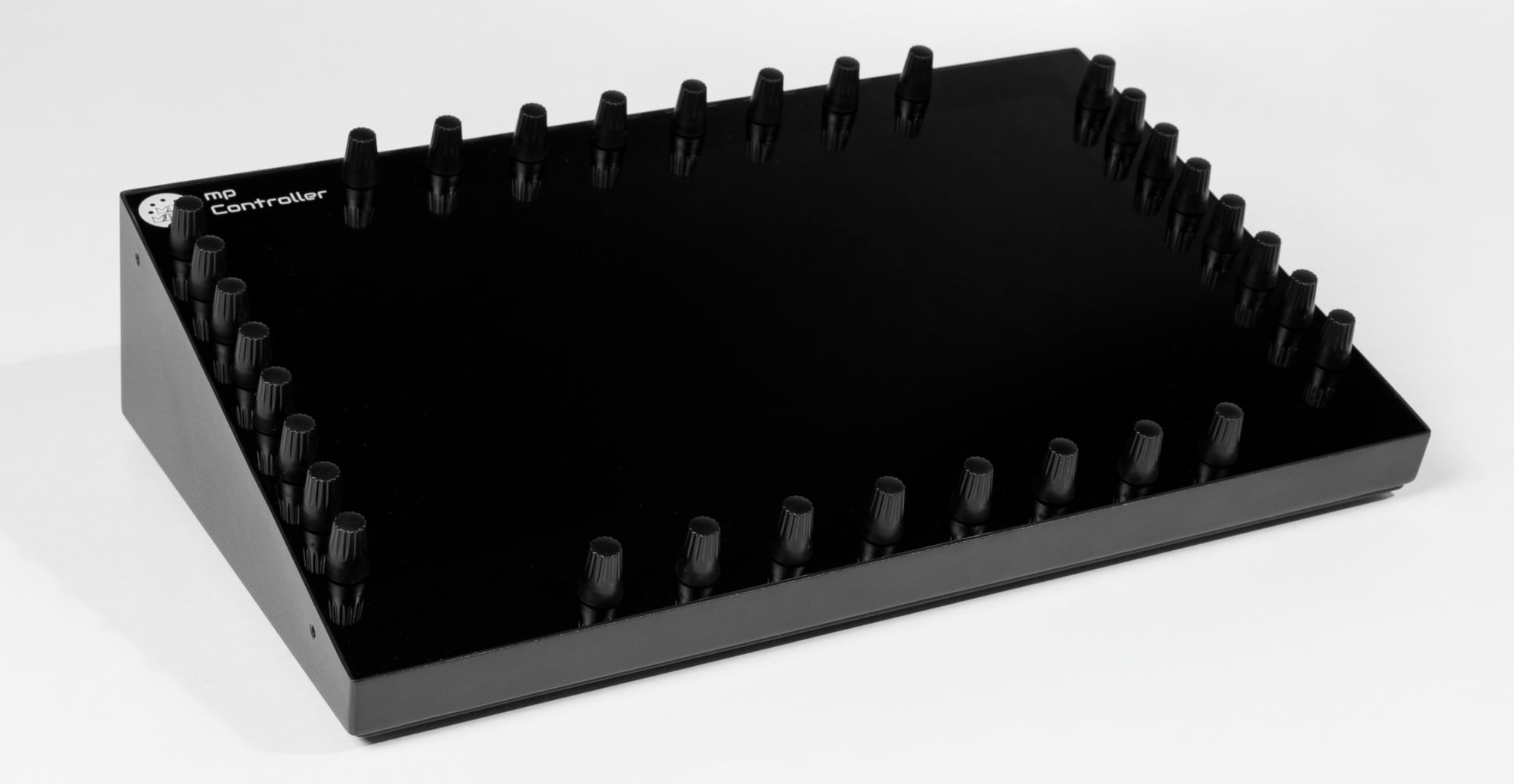 MP Controller Model 2A, wide studio shot