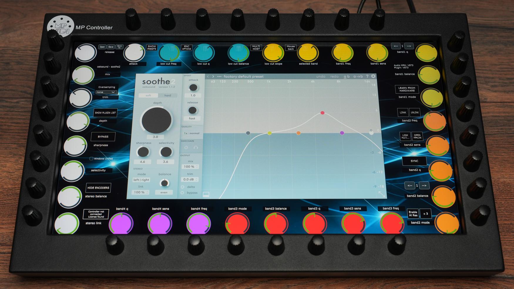 MP MIDI Controller with Oeksound Soothe 2 plugin showing intelligent resonance suppression controls and 32 precision encoders